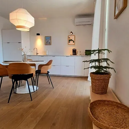 Daria Apartment